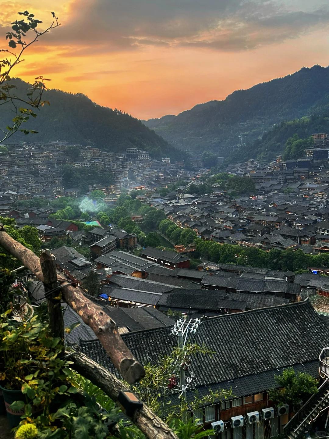 贵州避暑旅行社推荐_贵州正规旅行社测评_旅行社资质
