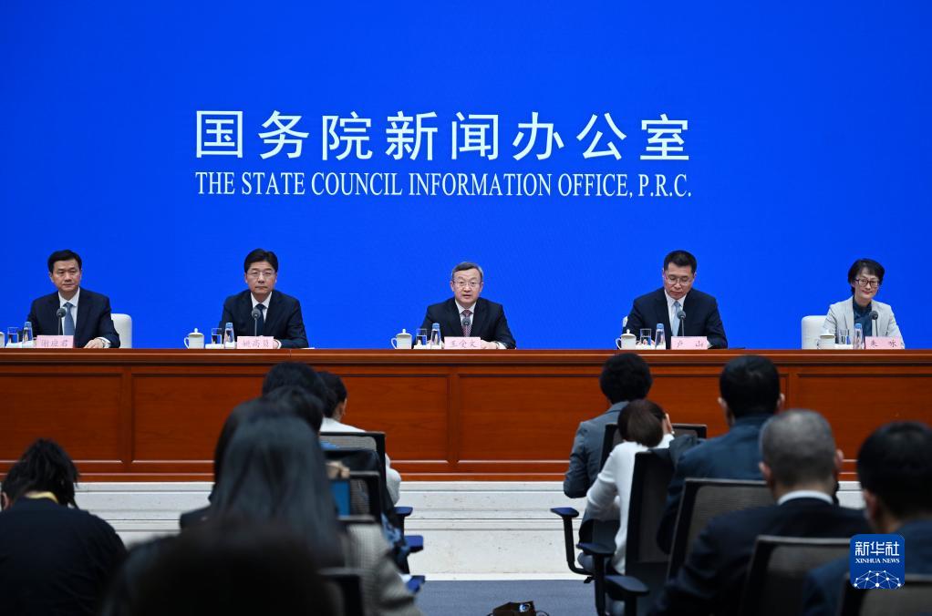 跨境电商进出口额增长_跨境电商_数字贸易发展情况
