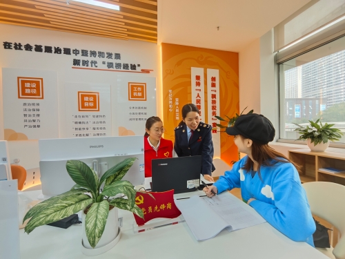 税务干部税企合作社答疑解惑_企业财税服务_龙泉驿区税务局优化税收营商环境